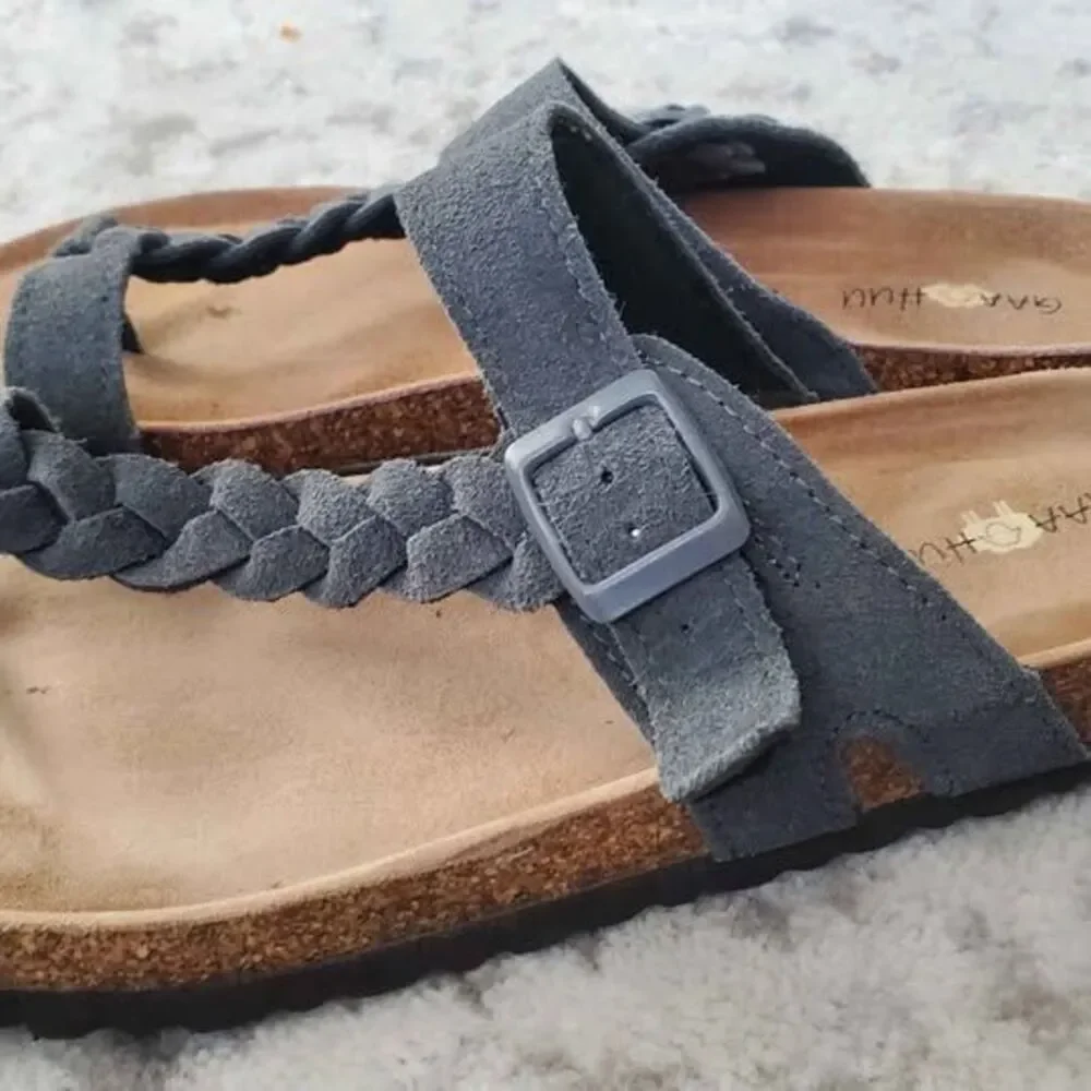 Gaa Huu sz 8.5 grey sandals